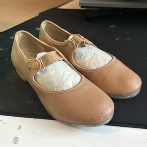 Girls, tan tap shoes